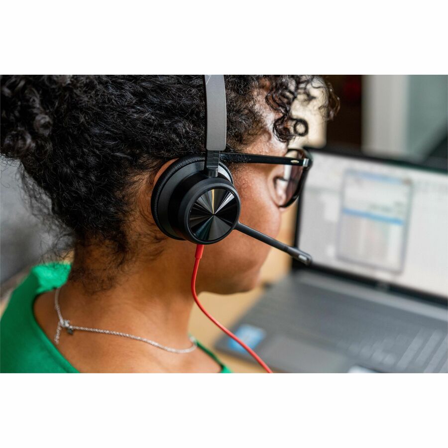 Poly Blackwire 8225 Headset 7E2K6AA#ABA