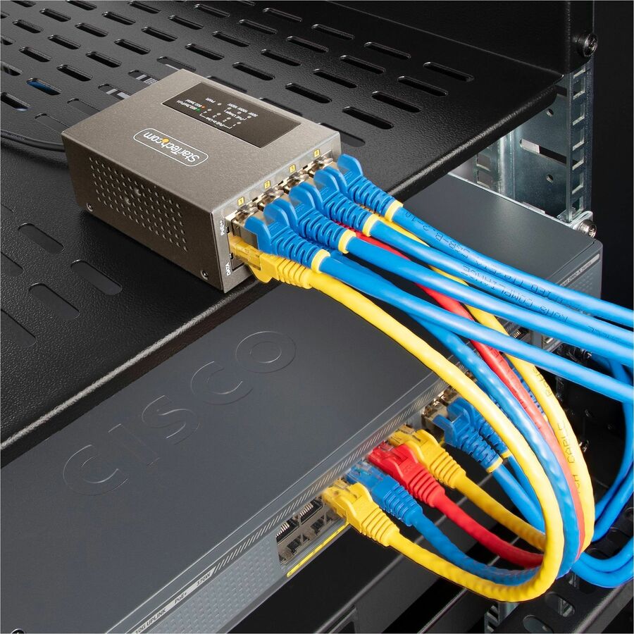 StarTech.com 4-Port Multi-Gigabit PoE++ Injector, 5/2.5/1G Ethernet (NBASE-T), PoE/PoE+/PoE++ (802.3af/802.3at/802.3bt), 160W Power Budget AS445C-POE-INJECTOR