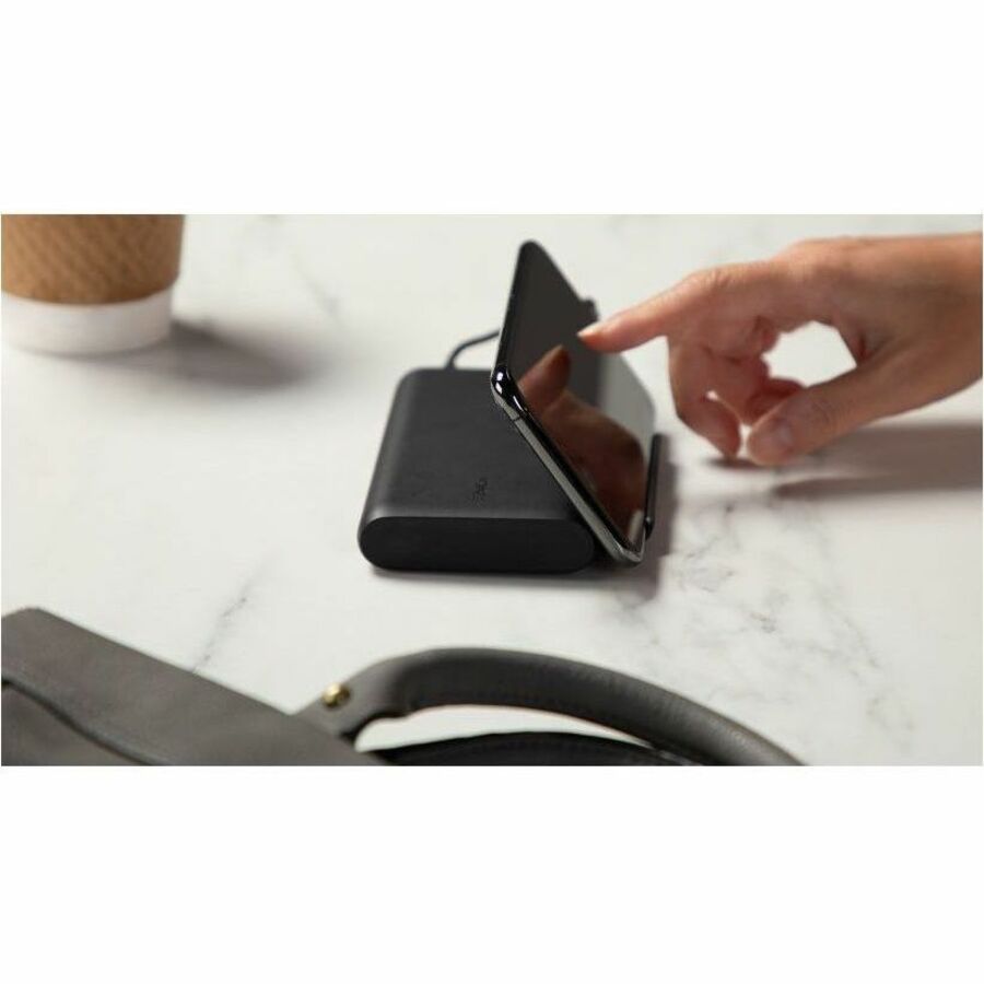 Belkin BoostCharge Power Bank 10K + Stand Play Series BPZ002BTBK