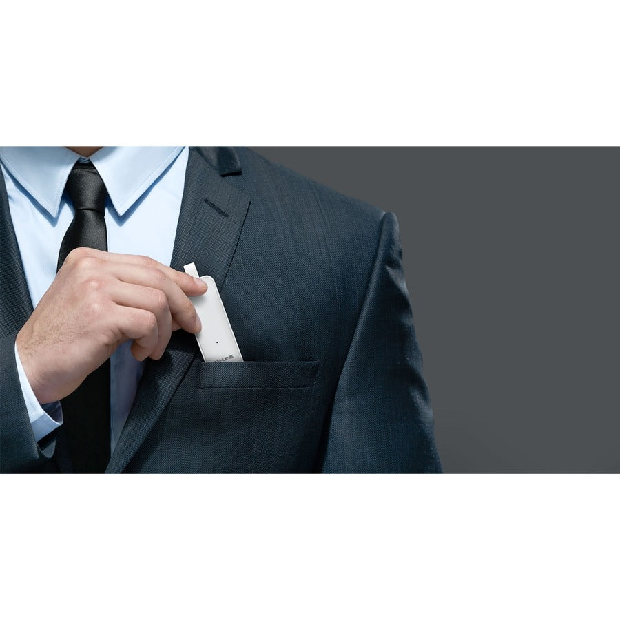 TP-Link UE300 - Foldable USB 3.0 to 10/100/1000 Gigabit Ethernet LAN Network Adapter UE300