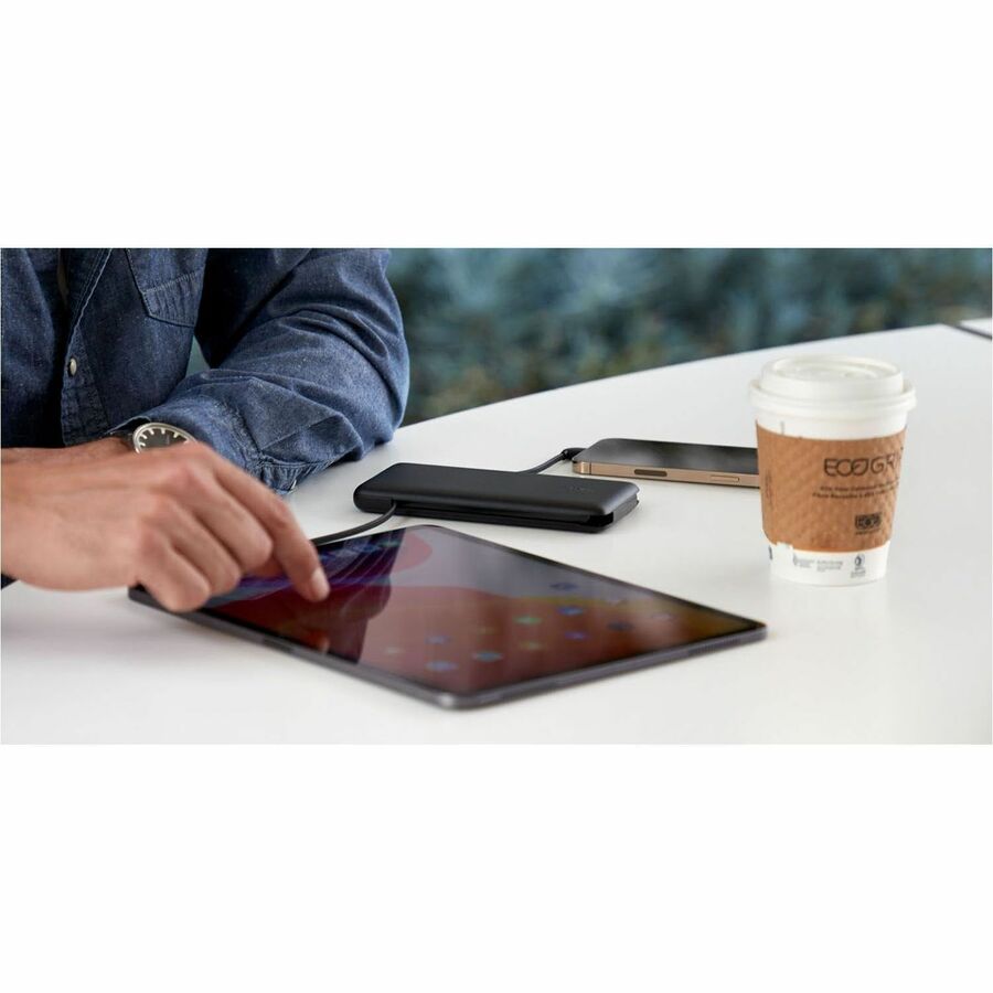 Belkin BoostCharge Plus 10K USB-C Power Bank with Integrated Cables BPB006BTBLK