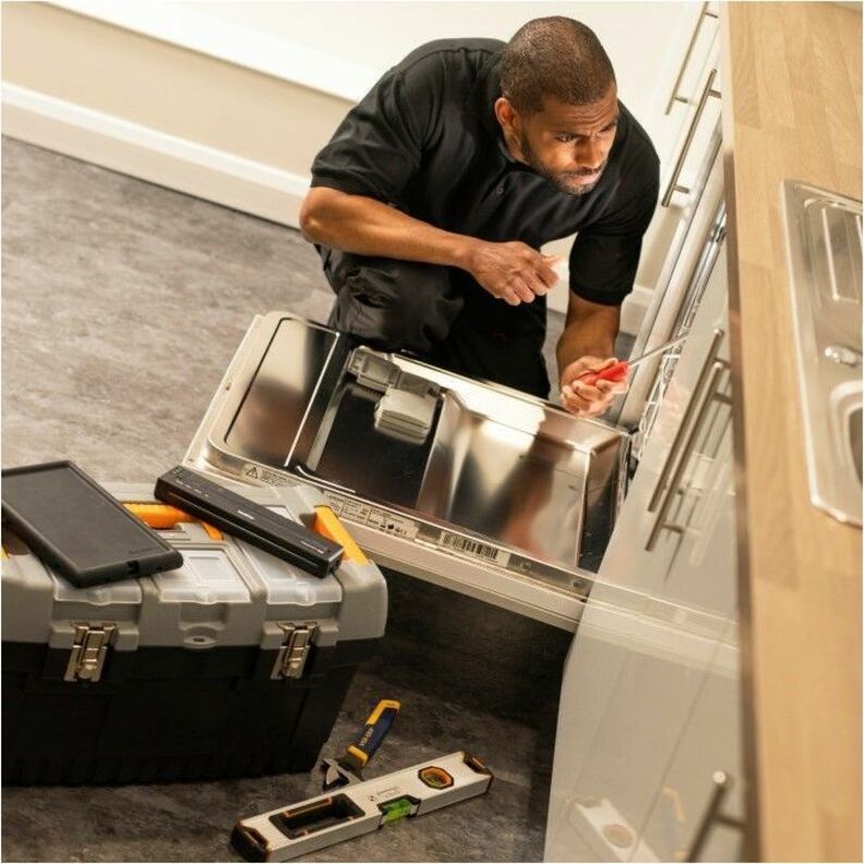 Brother PJ-823 Mobile Direct Thermal Printer - Monochrome - Portable - Label Print - USB - USB Host PJ823-VK