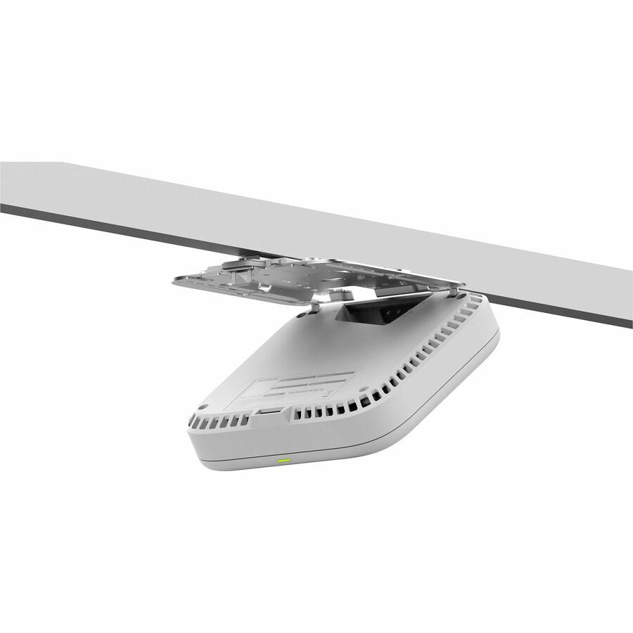 Netgear WBE710 Tri Band IEEE 802.11 a/b/g/n/ac/ax/be 9.40 Gbit/s Wireless Access Point WBE710100NAS