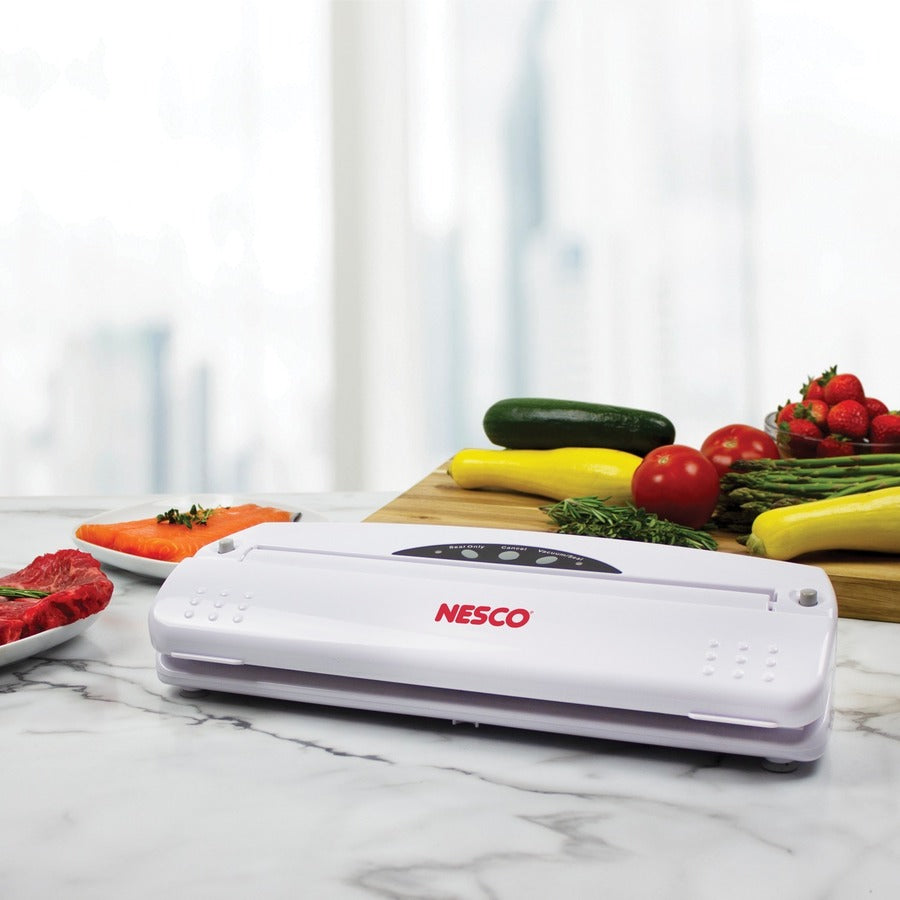 Nesco Vacuum Sealer (White) VS-01
