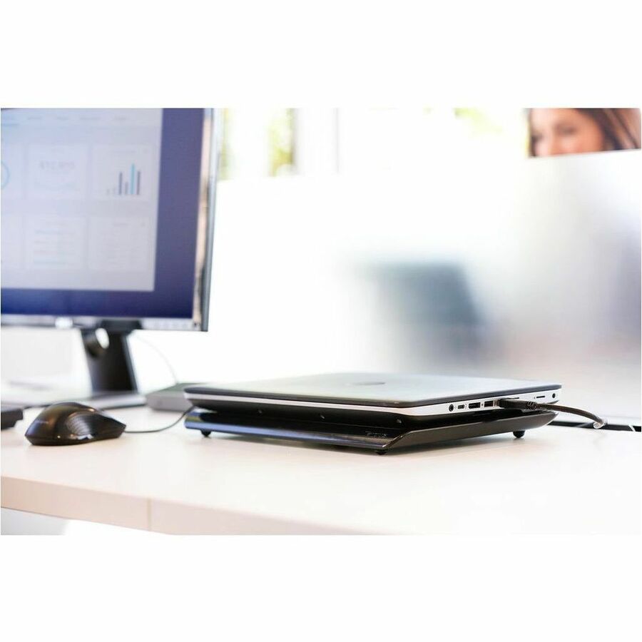 Targus 16" Dual Fan Chill Mat - TAA Compliant AWE61US