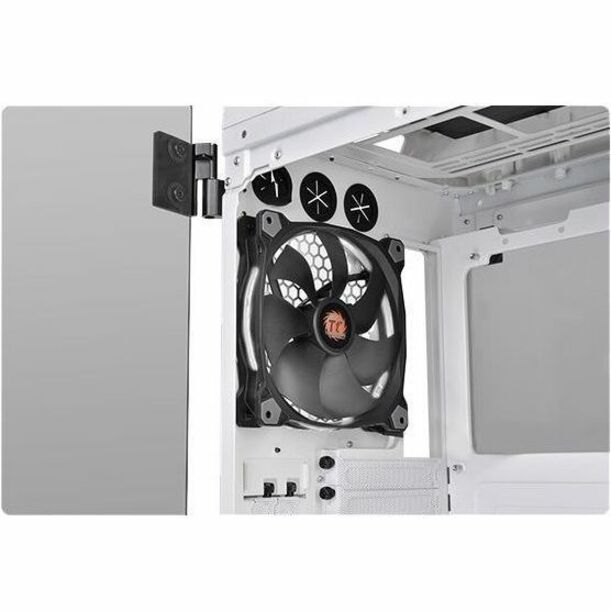 Thermaltake View 71 Tempered Glass Snow Edition CA-1I7-00F6WN-00