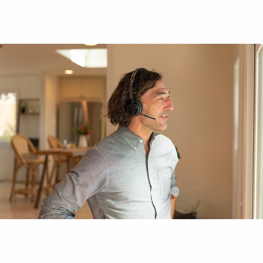 Poly Voyager Focus 2 USB-C Headset 76U47AA