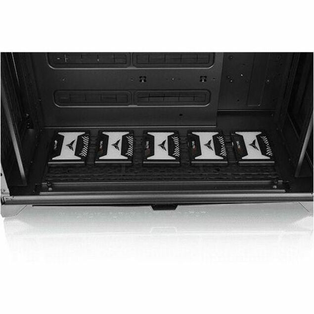 Thermaltake CTE C750 Air Full Tower Chassis CA-1X6-00F1WN-00