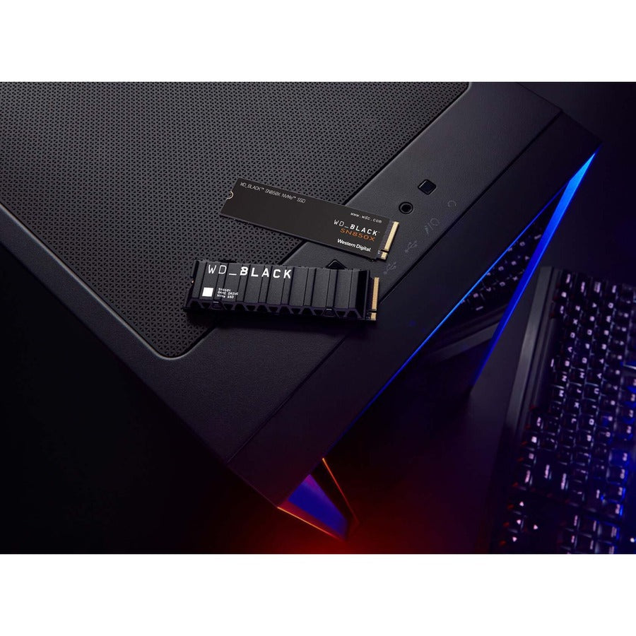 WD Black SN850X WDS200T2X0E-00BCA0 2 TB Solid State Drive - M.2 2280 Internal - PCI Express NVMe (PCI Express NVMe 4.0 x4) WDS200T2X0E-00BCA0