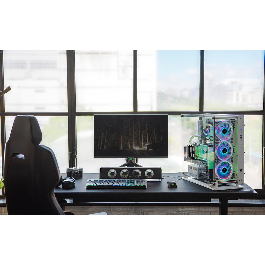 Thermaltake Core P3 TG Pro Snow Computer Case CA-1G4-00M6WN-09