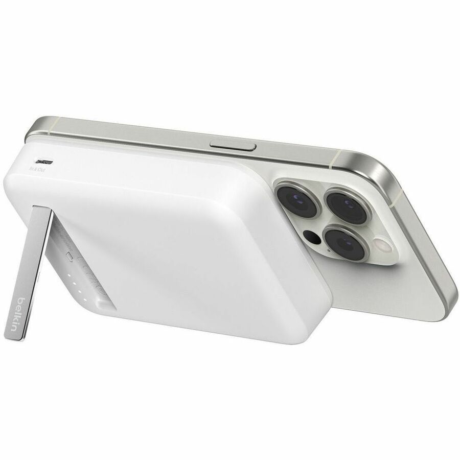 Belkin BoostCharge Pro Magnetic Power Bank with Qi2 15W 10K BPD008BTWH