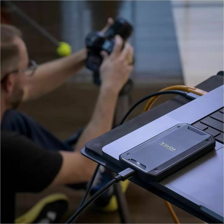 SanDisk Professional PRO-G40 SDPS31H-004T-GBCND 4 TB Portable Rugged Solid State Drive - External - PCI Express NVMe SDPS31H-004T-GBCND