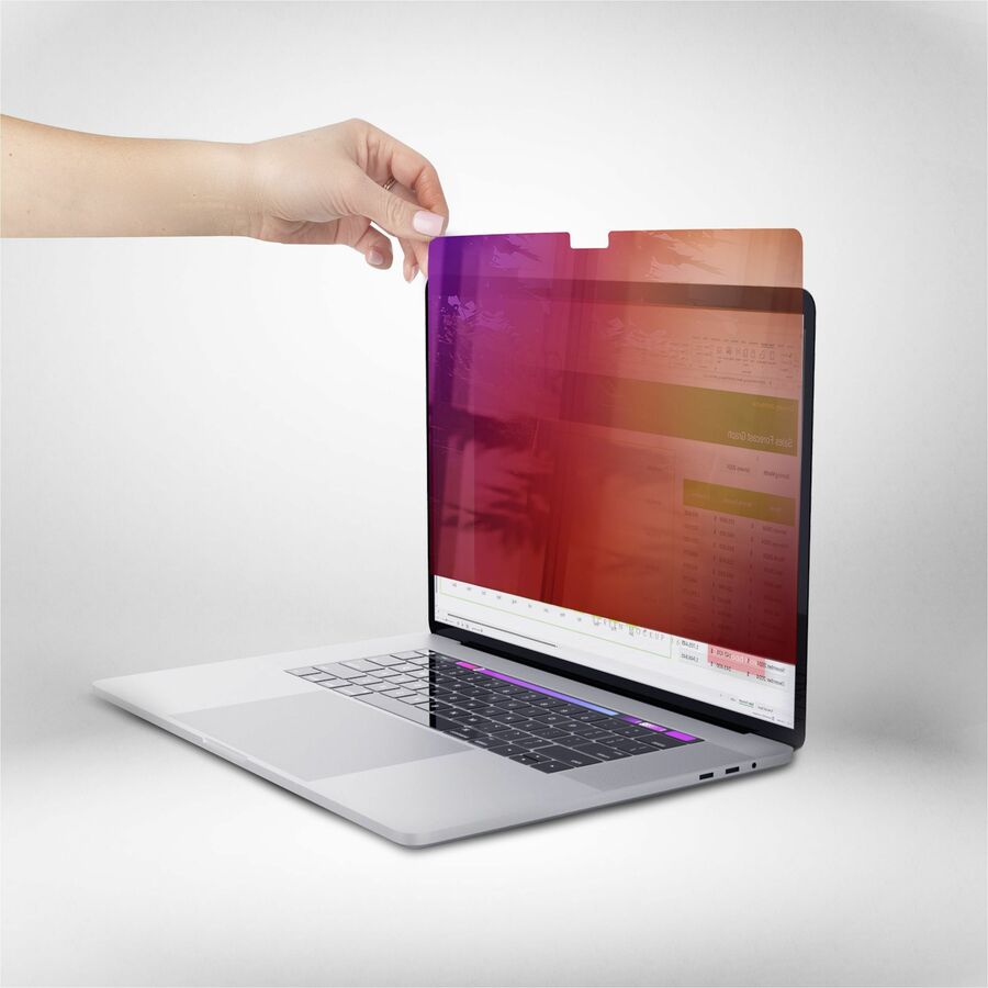 StarTech.com 14-inch MacBook Pro 21/23 Privacy Screen, Gold Filter w/Enhanced Privacy, Computer Security Filter, +/- 30 Deg. View Angle 142MG-PRIVACY-SCREEN
