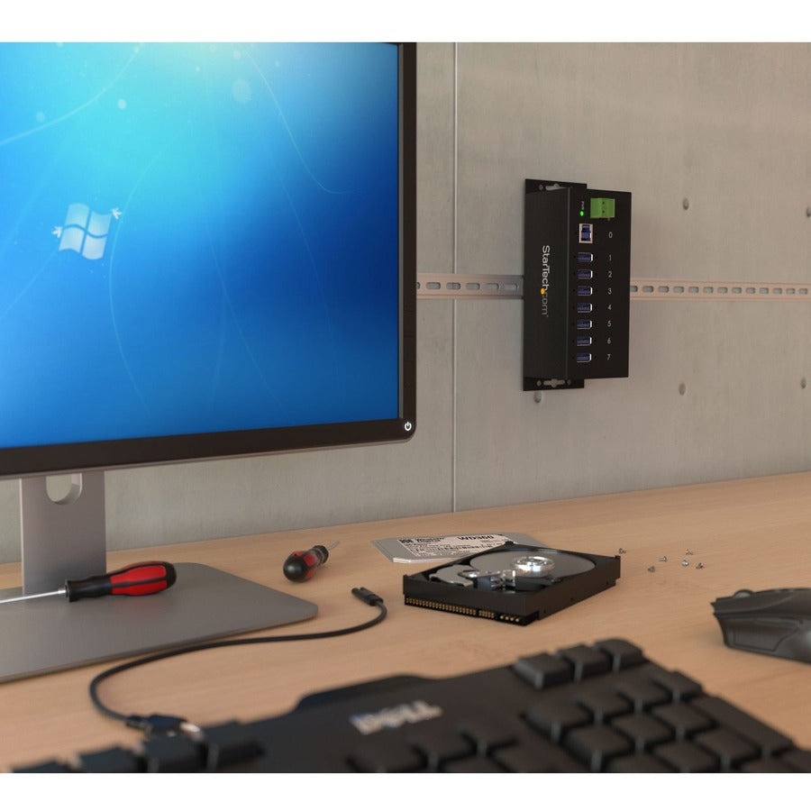 StarTech.com 7 Port Industrial USB 3.0 Hub with ESD - 5Gbps ST7300USBME