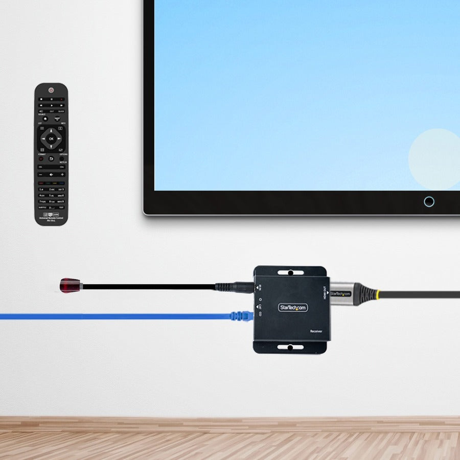 StarTech.com 4K HDMI Extender over CAT6/CAT5 Ethernet Cable, 4K 30Hz or 1080p 60Hz Video Extender, HDMI Transmitter and Receiver Kit EXTEND-HDMI-4K40C6P1