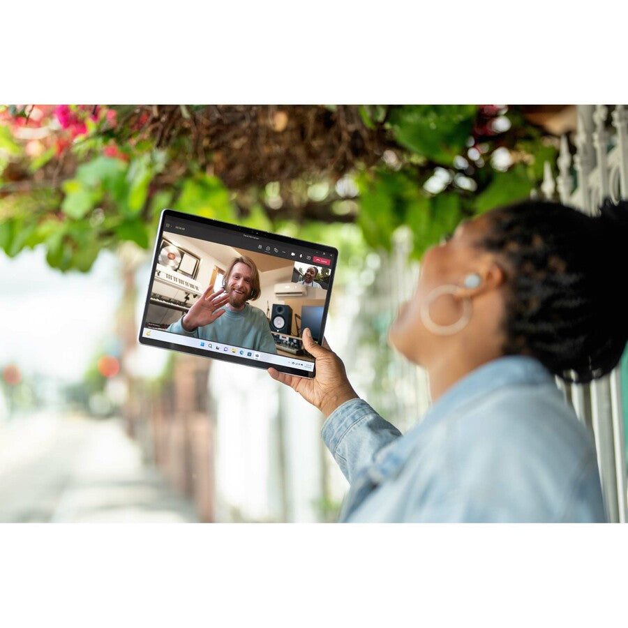 Microsoft Surface Pro 9 Tablet - 13" - 16 GB - 512 GB SSD - Windows 11 Pro 64-bit - Graphite QIY-00017