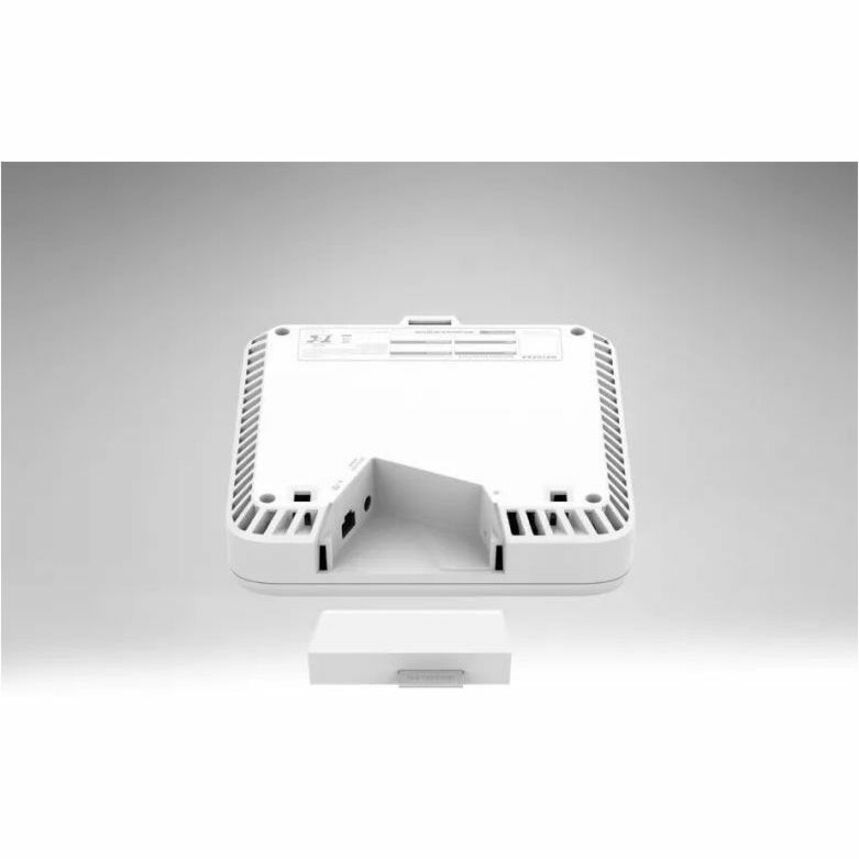 Netgear WBE750 Tri Band IEEE 802.11 a/b/g/n/ac/ax/be 18.40 Gbit/s Wireless Access Point WBE750-100NAS