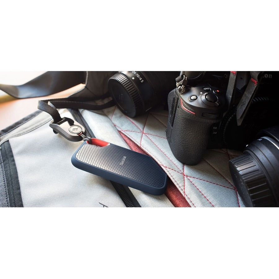 SanDisk Extreme SDSSDE61-2T00-G25 2 TB Portable Solid State Drive - External SDSSDE61-2T00-G25