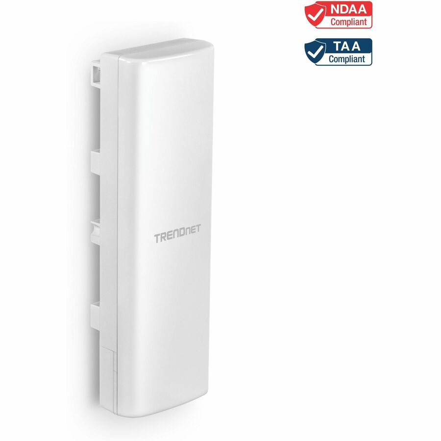 TRENDnet 14 dBi WiFi 6 AX1200 Outdoor Directional PoE Access Point, TEW-940APBO, 5GHz WiFi 6 Point-to-Point Bridge, 1 x Gigabit PoE (in) Port, and 1 x Gigabit Port, 14 dBi Directional Antenna, White TEW-940APBO