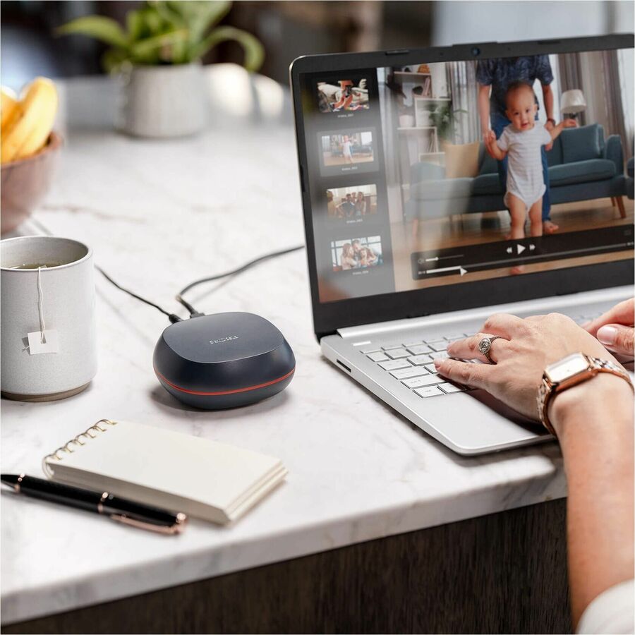 SanDisk Desk Drive SDSSDT40-8T00-NA25 8 TB Portable Solid State Drive - External SDSSDT40-8T00-NA25