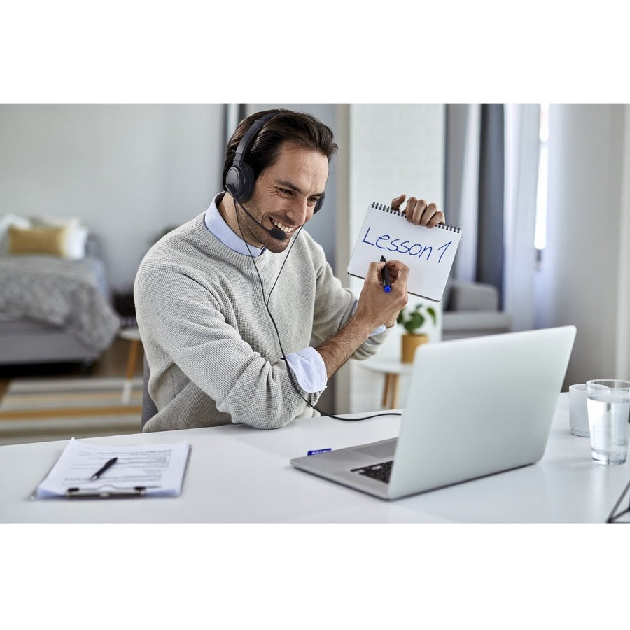 Kensington Classic Headset with Mic and Volume Control K33597WW