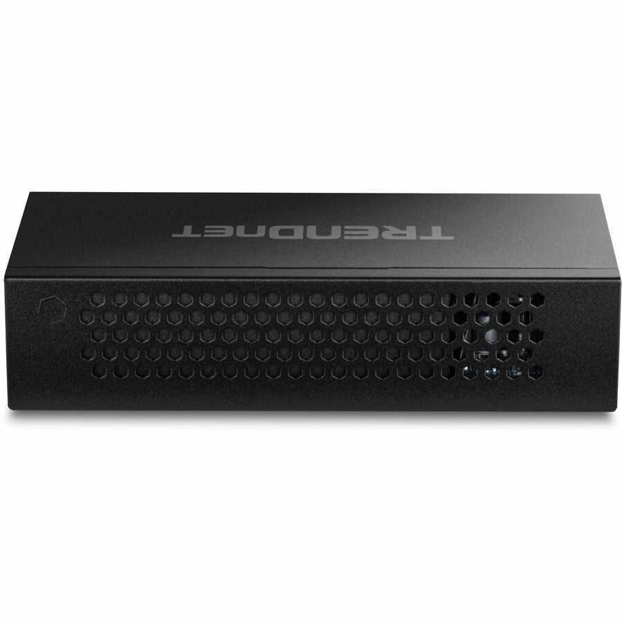 TRENDnet Gigabit PoE++ Injector, Supplies PoE (15.4W), PoE+ (30W), or PoE++ (60W), Network A PoE Device Up To 100m(328 ft), Supports IEEE 802.3af,802.at, Plug & Play, Black, TPE-117GI TPE-117GI